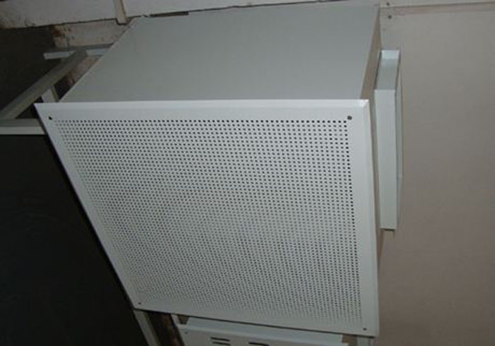 側送風高效送風口是用作改造和新建1000-300000級各級潔凈室的終端過濾裝置,是滿足凈化要求的關鍵設備。 側送風高效送風口是用作改造和新建1000-300000級各級潔凈室的終端過濾裝置,是滿足凈化要求的關鍵設備。