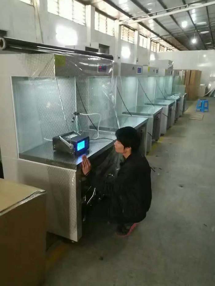 超凈工作臺生產(chǎn)檢測現(xiàn)場實拍圖 超凈工作臺生產(chǎn)檢測現(xiàn)場實拍圖